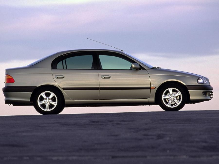  Toyota Avensis Sedan 1997 года  (фото 9 из 11)
